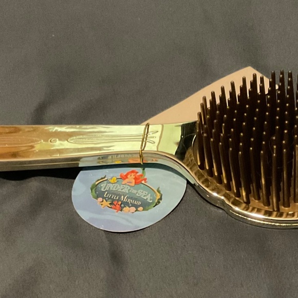 Disney  LITTLE MERMAID ARIELS ‘’DINGLEHOPPER ‘’  FORK  NWT - Picture 4 of 13